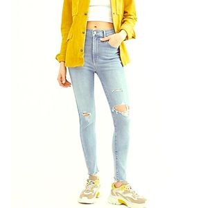 Levi Mile High Skinny Jeans